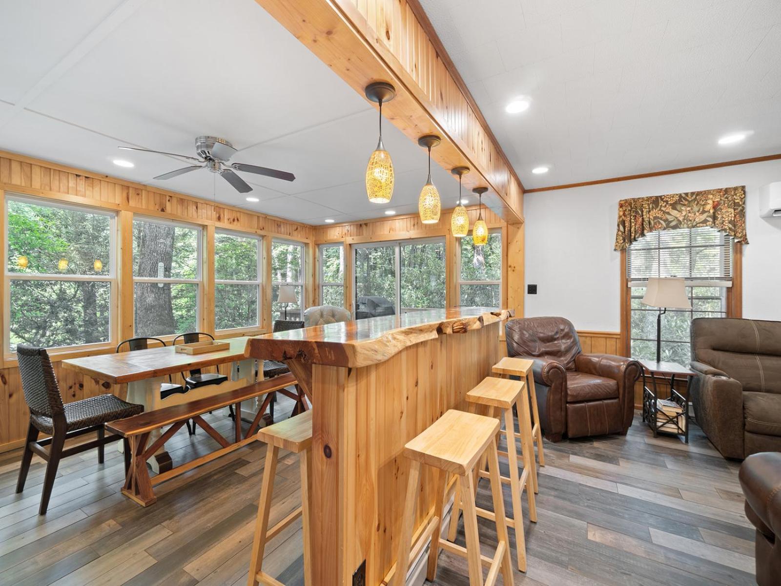 Gingercake Mtn Cottage At Linville Gorge - Wood Burning Fireplace Linville Falls 外观 照片
